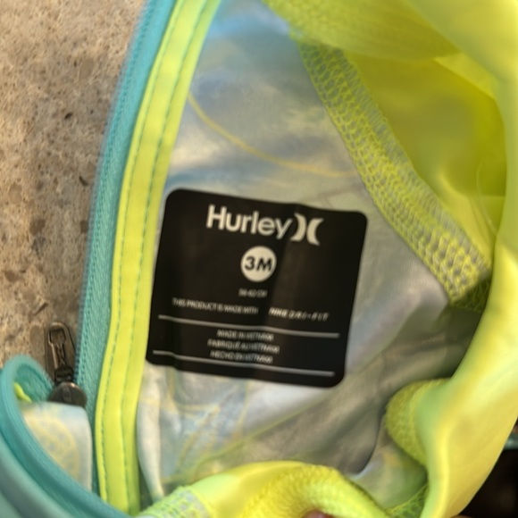 3 month Hurley SPF50+ swimsuit - Picture 4 of 5